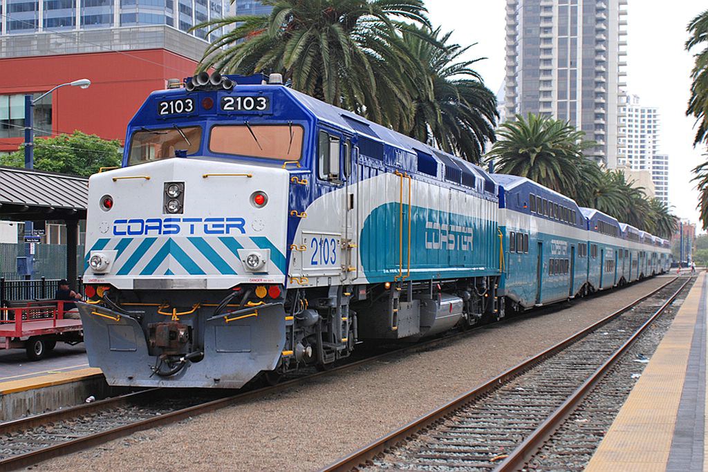 san-diego-coaster-waiting-at-the-santa-fe-depot